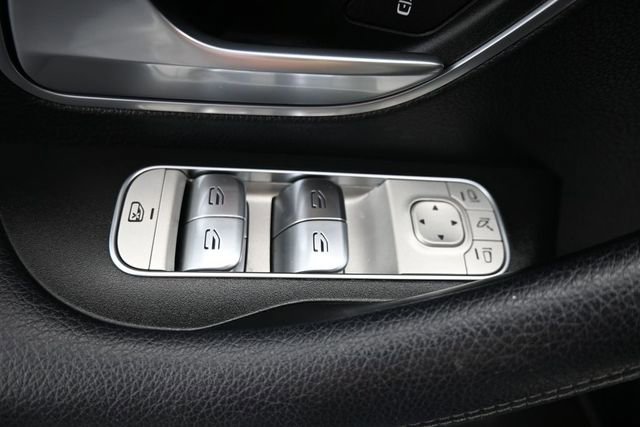 Used 2020 Mercedes-Benz GLE 350 image 13