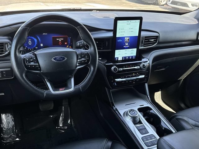 Certified 2022 Ford Explorer ST w/ Equipment Group 401A RWD image 7