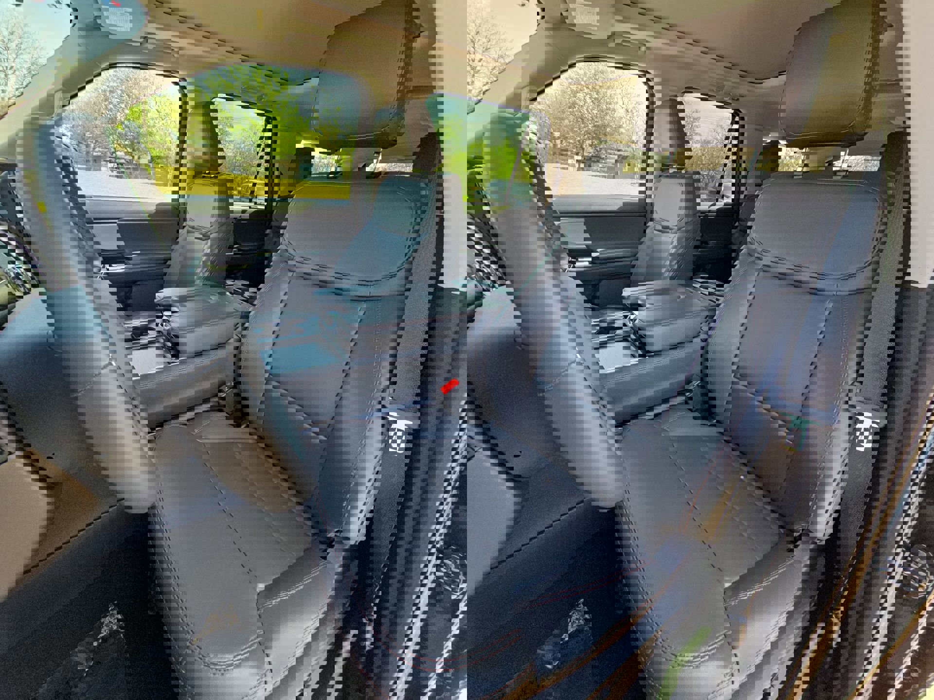 Certified 2025 Ford Expedition Max Active image 11