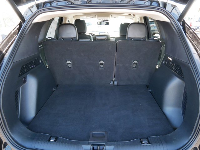 Certified 2020 Ford Escape Titanium AWD/4WD image 21