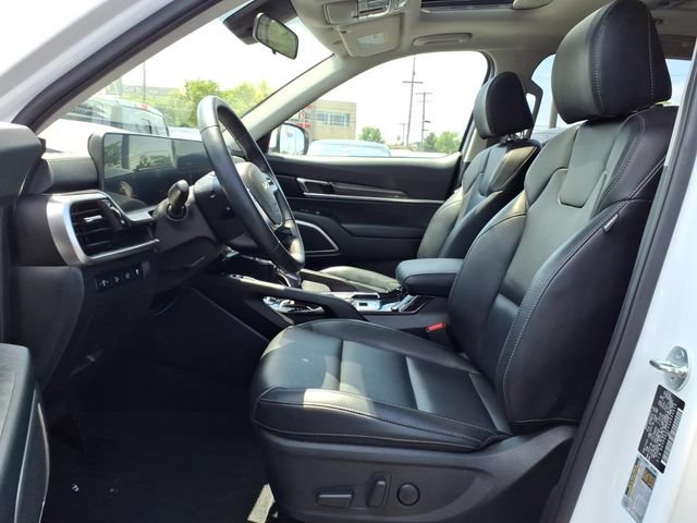 Used 2025 Kia Telluride S AWD/4WD image 18