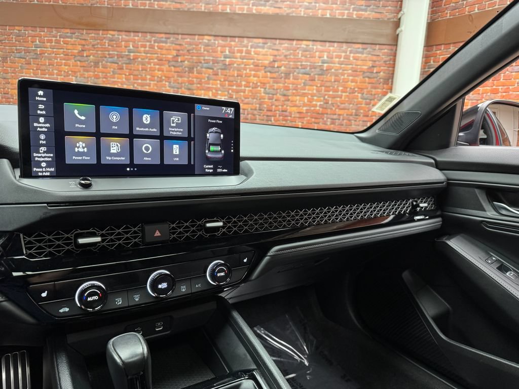 Used 2023 Honda Accord Sport image 19