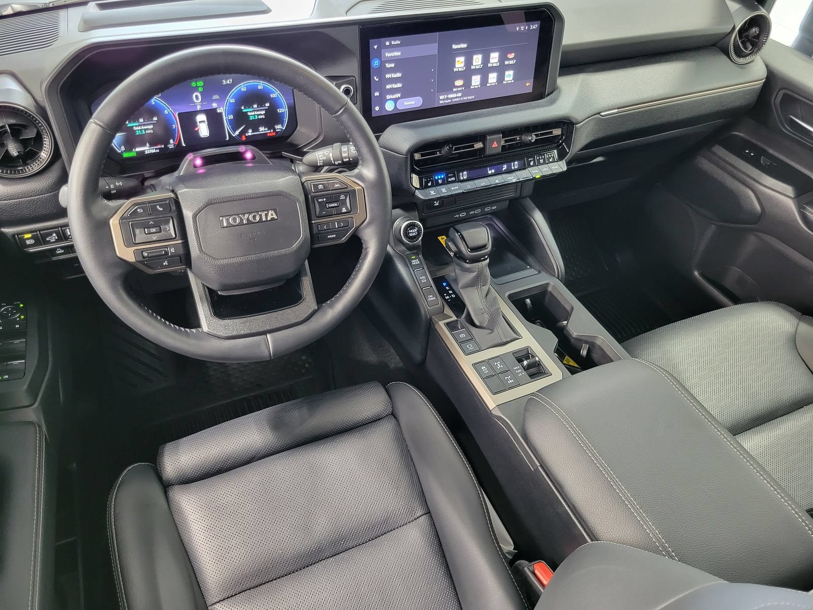 Used 2025 Toyota Land Cruiser w/ Premium Package AWD/4WD image 26
