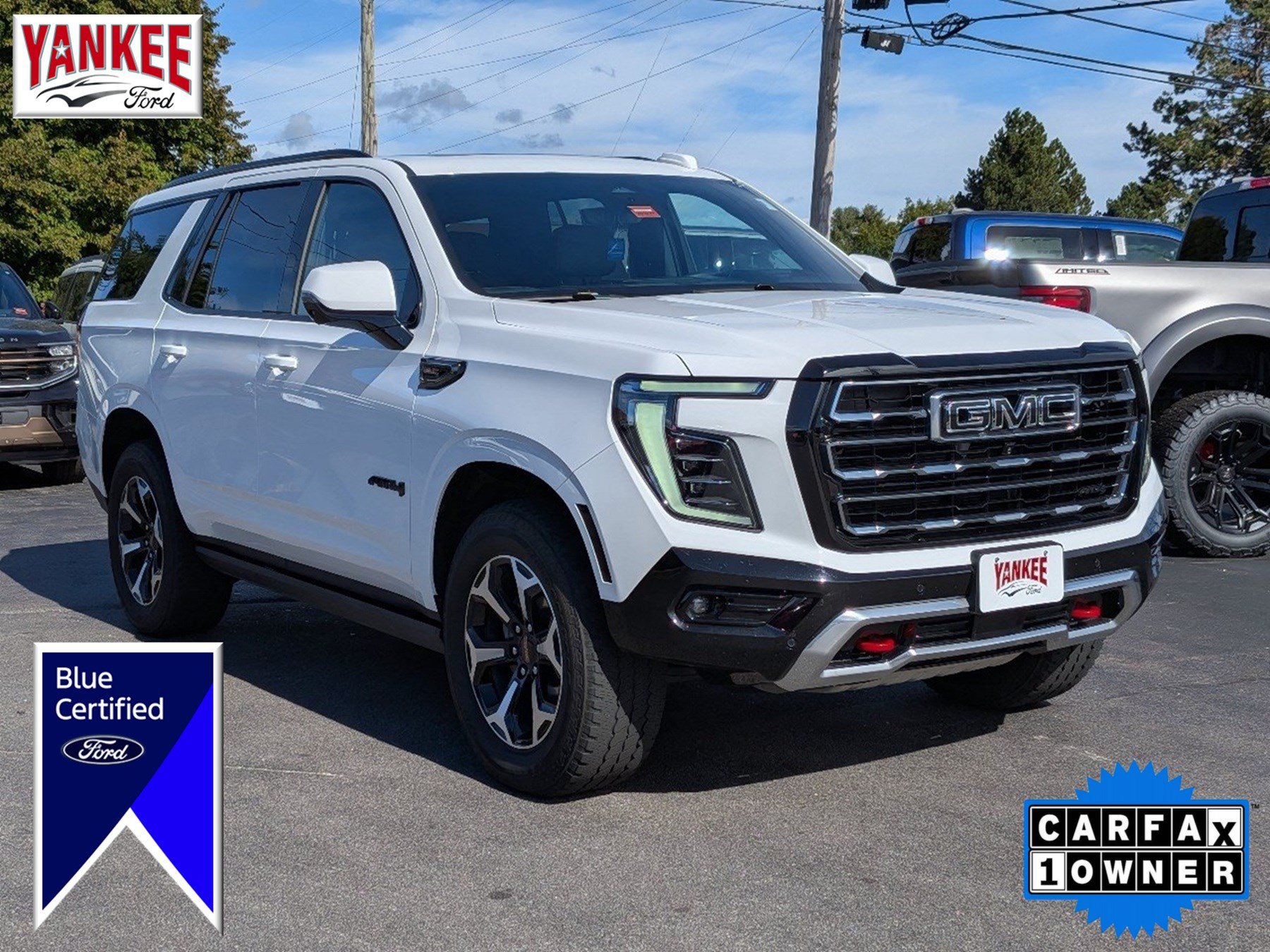 Used 2025 GMC Yukon AT4 w/ AT4 Premium Package AWD/4WD image 1