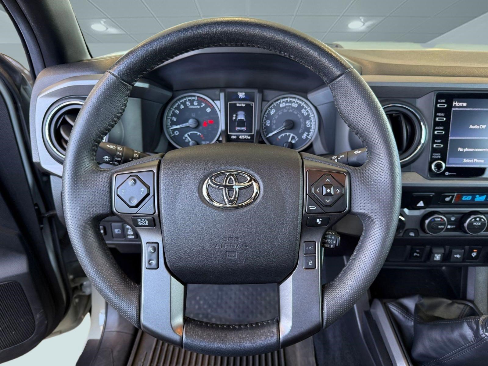 Used 2022 Toyota Tacoma TRD Off-Road w/ TRD Premium Off Road Package AWD/4WD image 18