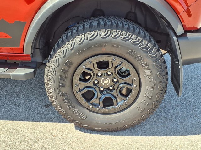 Certified 2023 Ford Bronco Wildtrak image 24