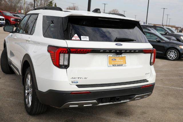 Certified 2025 Ford Explorer Active w/ Active Comfort Package image 7