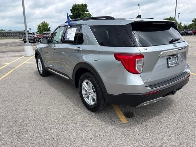 Certified 2023 Ford Explorer XLT w/ Equipment Group 202A AWD/4WD image 17