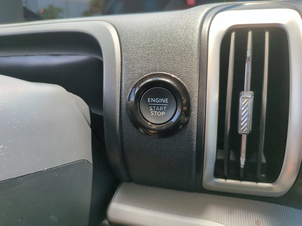 Certified 2025 Ford Expedition Max Active AWD/4WD image 28