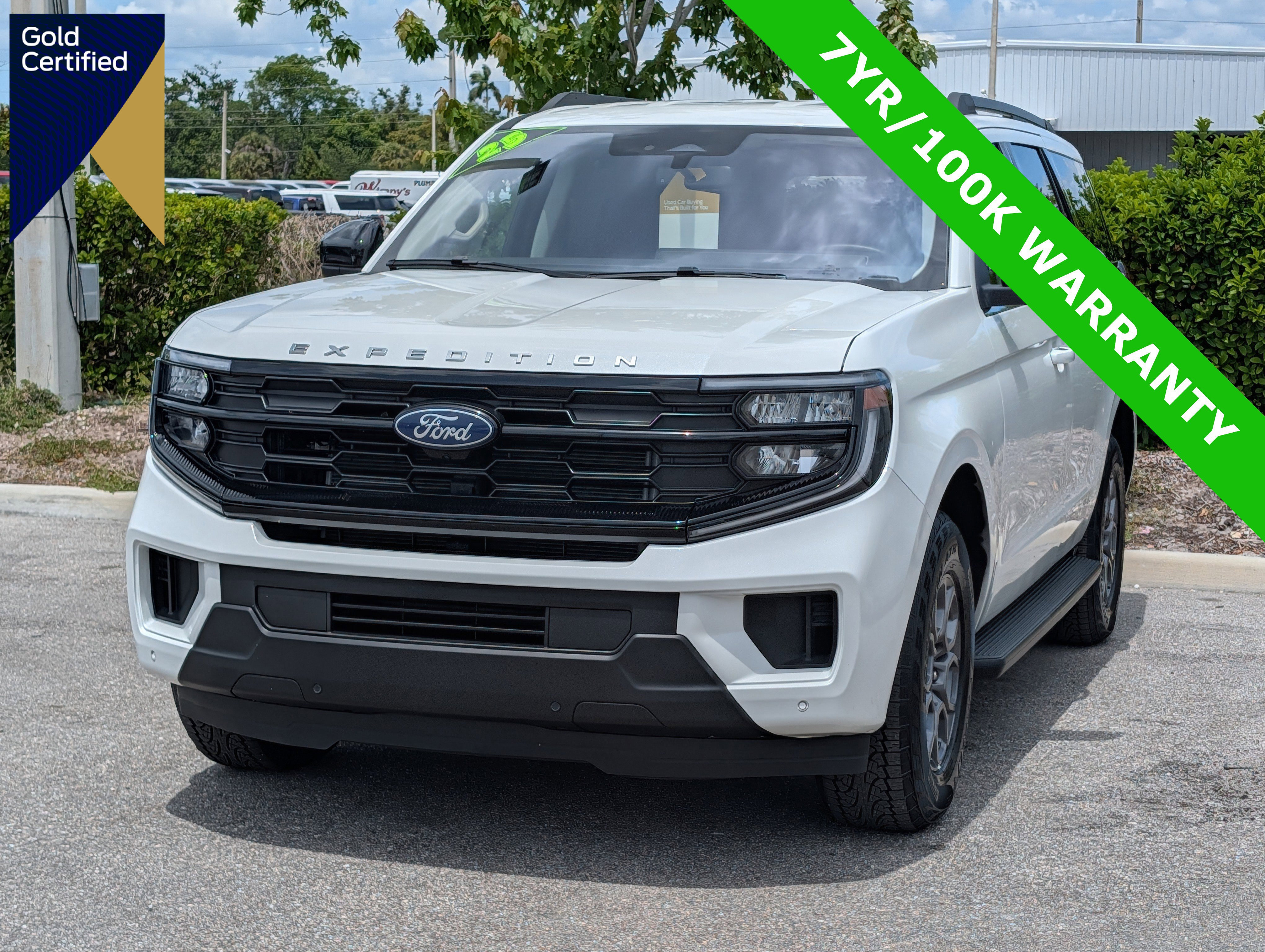 Certified 2025 Ford Expedition Active RWD image 1