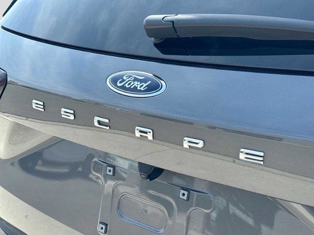 Certified 2024 Ford Escape ST-Line w/ Tech Pack #1 AWD/4WD image 12