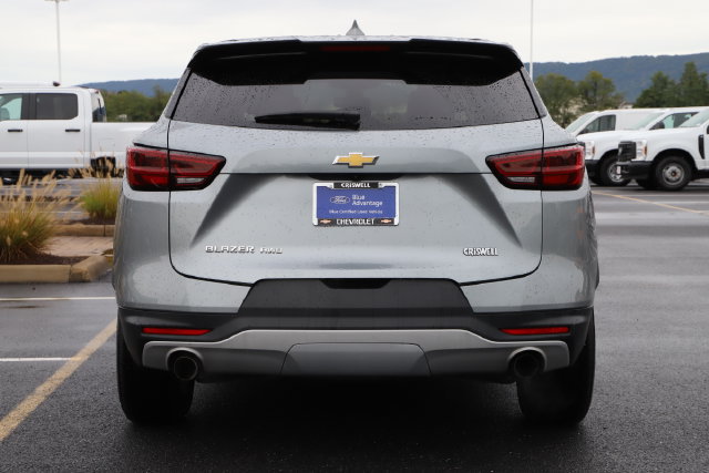 Used 2025 Chevrolet Blazer LT AWD/4WD image 4