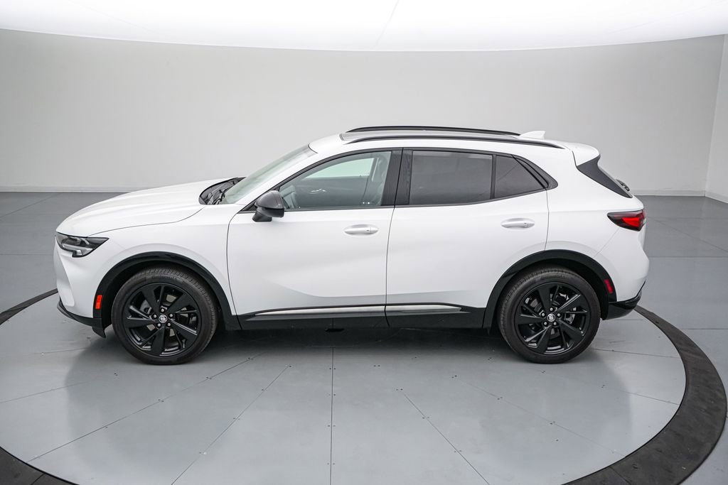 Used 2023 Buick Envision Essence w/ Sport Touring Package AWD/4WD image 7