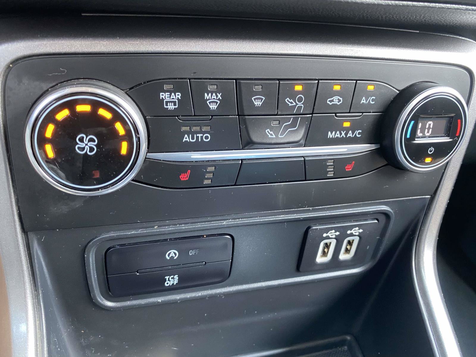 Certified 2019 Ford EcoSport SE AWD/4WD image 26