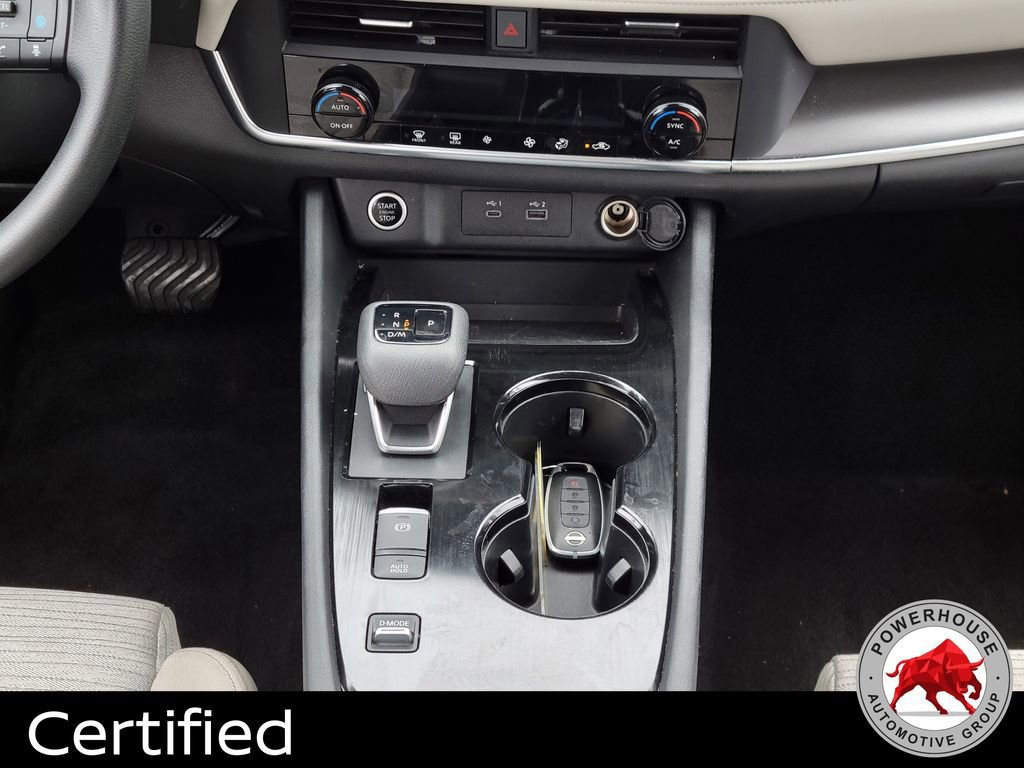 Used 2023 Nissan Rogue SV image 23