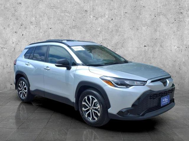 Used 2025 Toyota Corolla Cross AWD Hybrid image 3