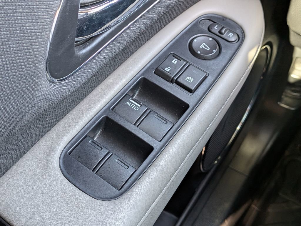 Used 2022 Honda HR-V EX image 23