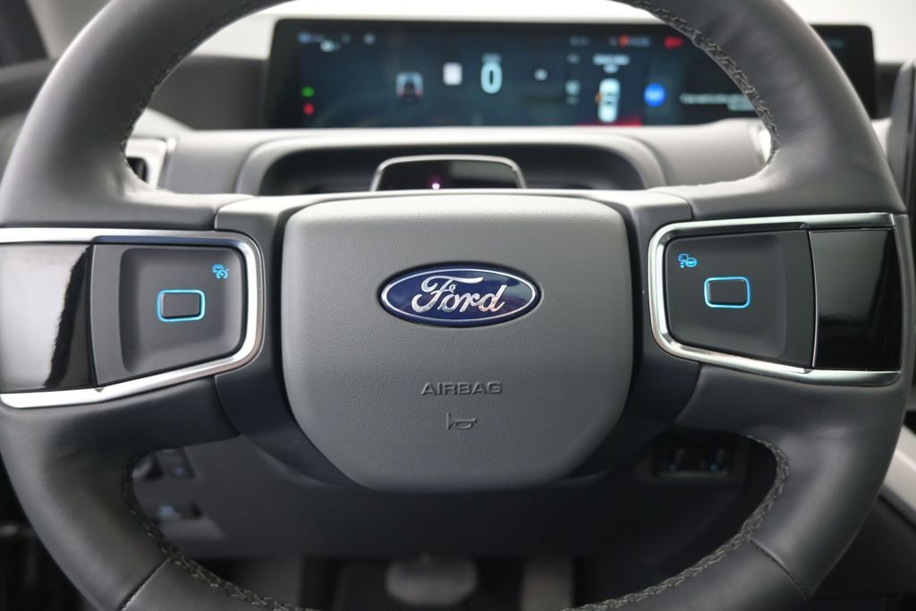 Certified 2025 Ford Expedition Active RWD image 12