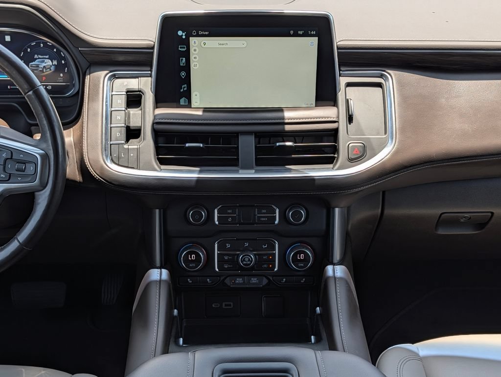 Used 2022 Chevrolet Tahoe Z71 w/ Z71 Off-Road Package AWD/4WD image 17