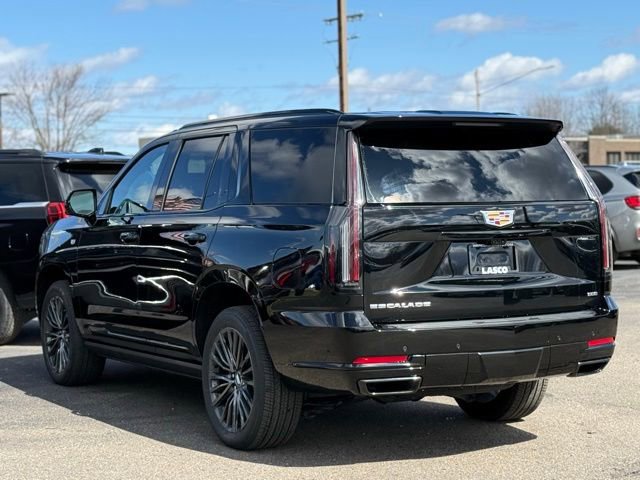 Used 2026 Cadillac Escalade Platinum Sport w/ LPO, Floor Liner Package image 5