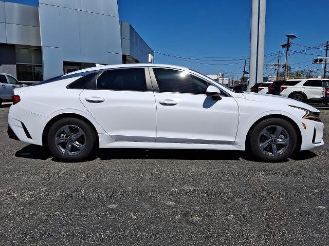 Used 2022 Kia K5 LXS image 5