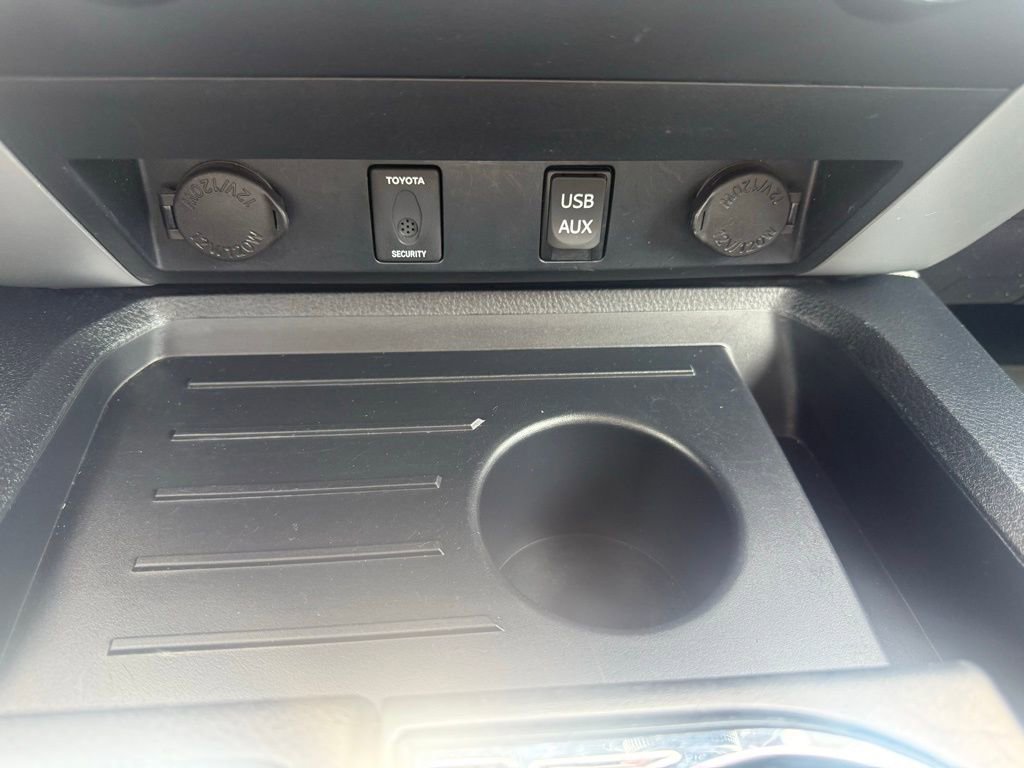 Used 2018 Toyota Tundra Limited AWD/4WD image 22