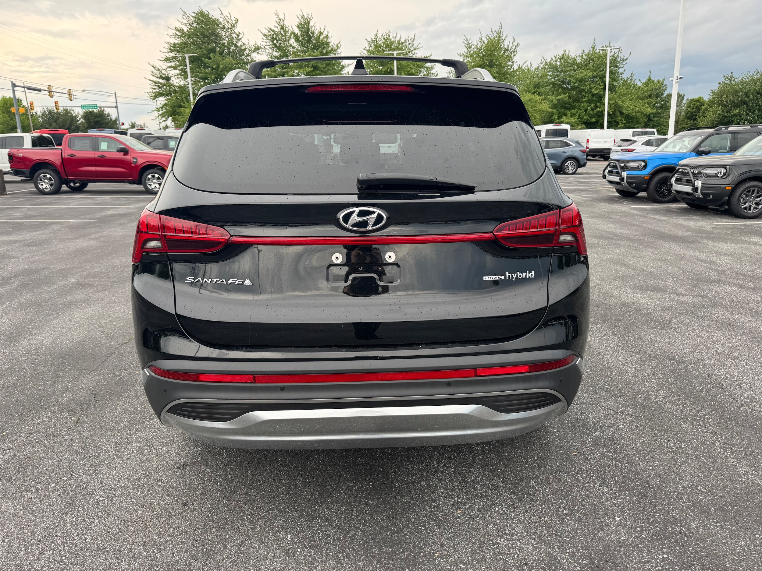Used 2023 Hyundai Santa Fe Limited AWD/4WD image 5