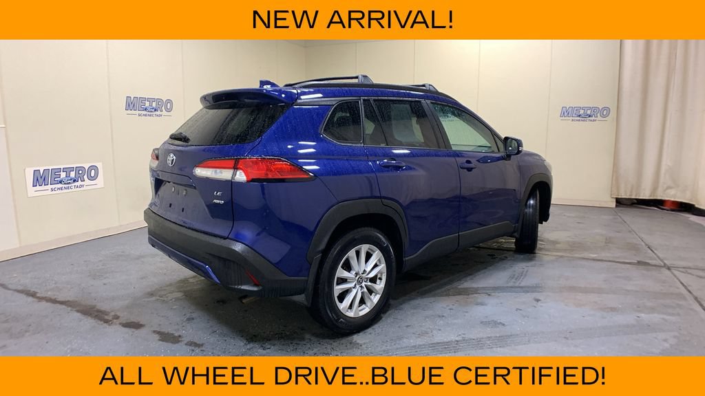Used 2022 Toyota Corolla Cross LE AWD/4WD image 3