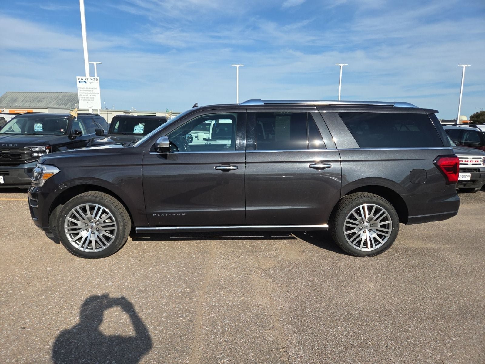 Certified 2023 Ford Expedition Max Platinum AWD/4WD image 9