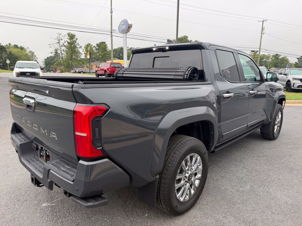 Used 2024 Toyota Tacoma Limited w/ Limited Package (LT) AWD/4WD image 5