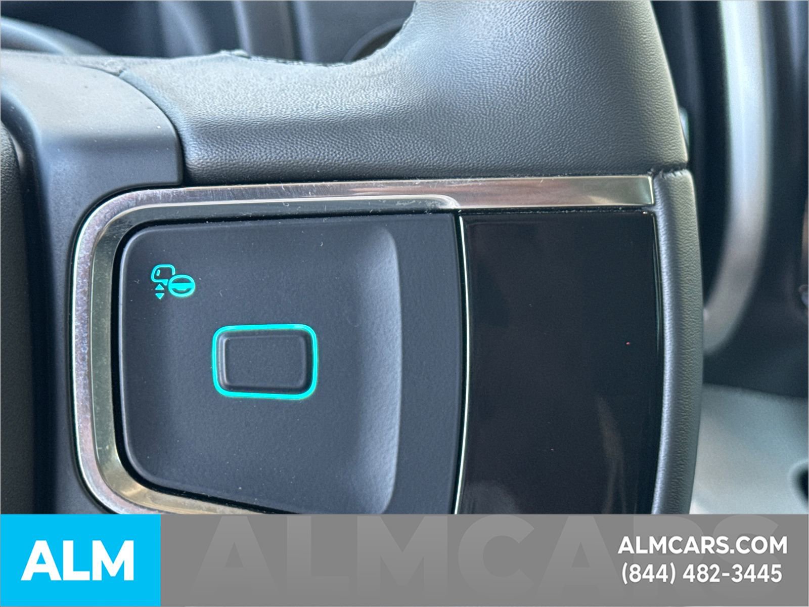 Certified 2025 Ford Expedition Active image 33