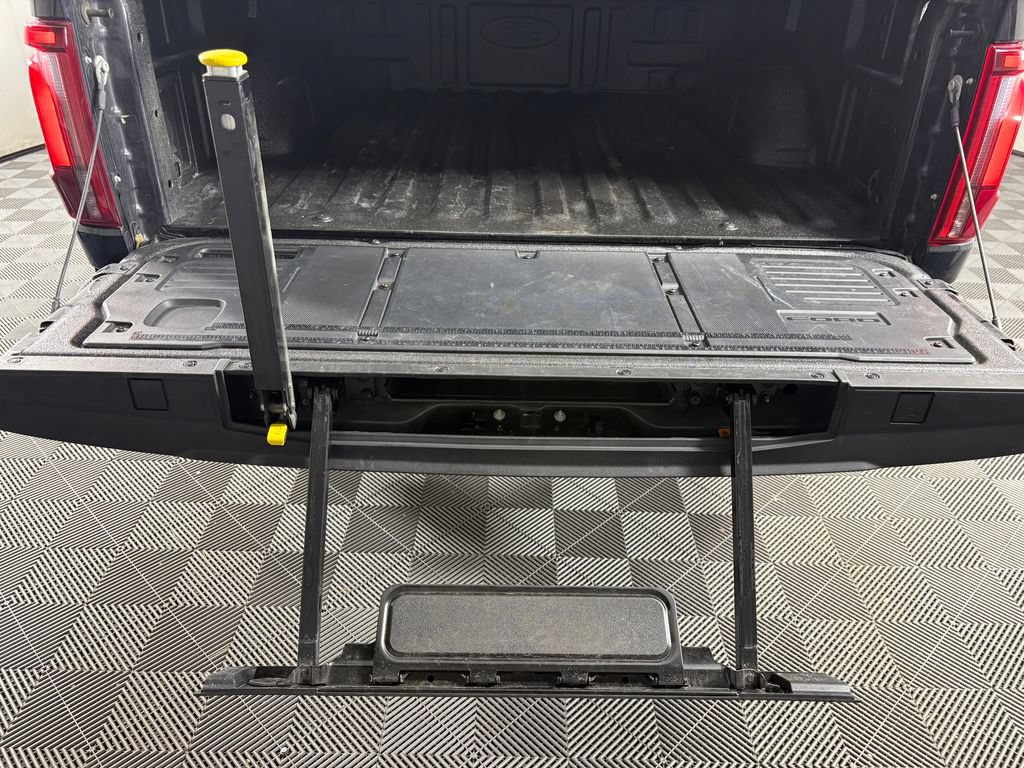 Certified 2025 Ford F150 Raptor w/ Equipment Group 803A Raptor R AWD/4WD image 34