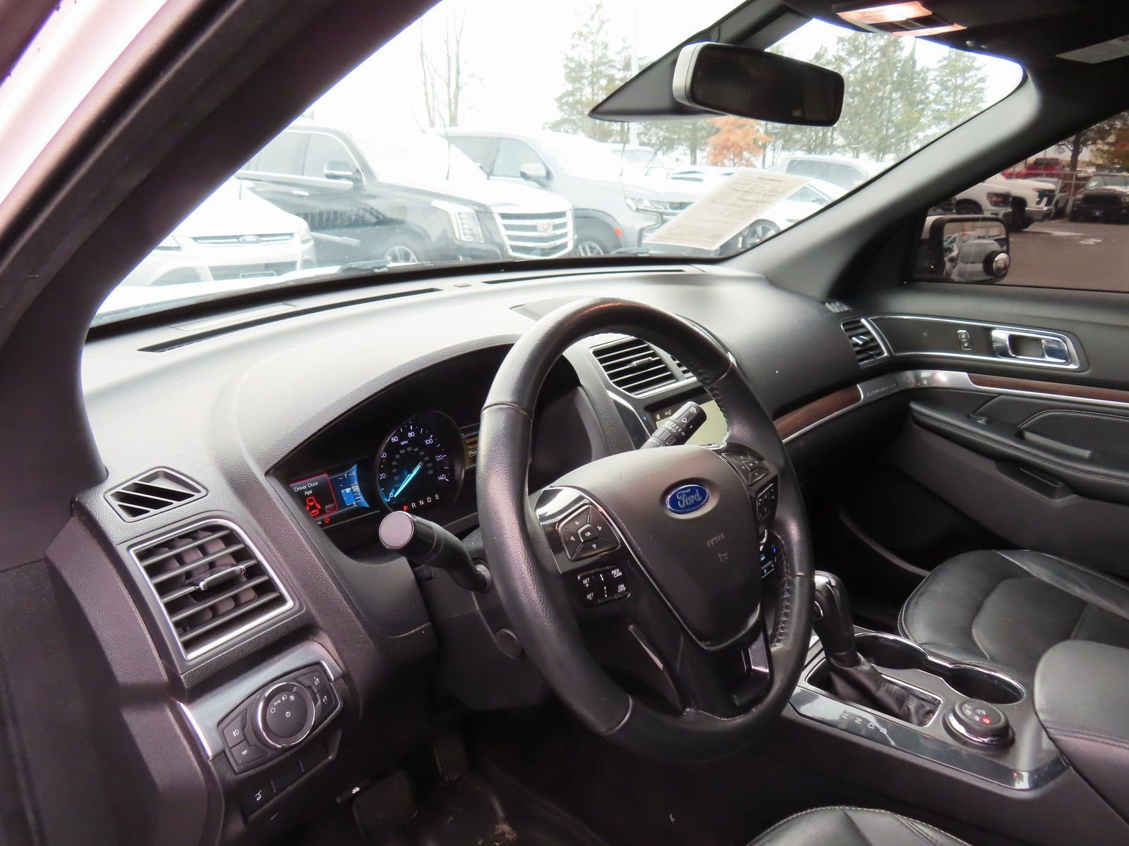 Certified 2018 Ford Explorer Limited w/ Equipment Group 301A image 12