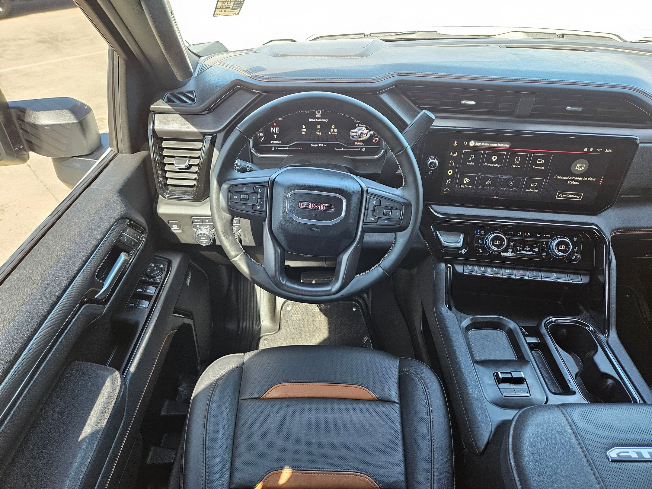 Used 2025 GMC Sierra 2500 AT4 AWD/4WD image 31