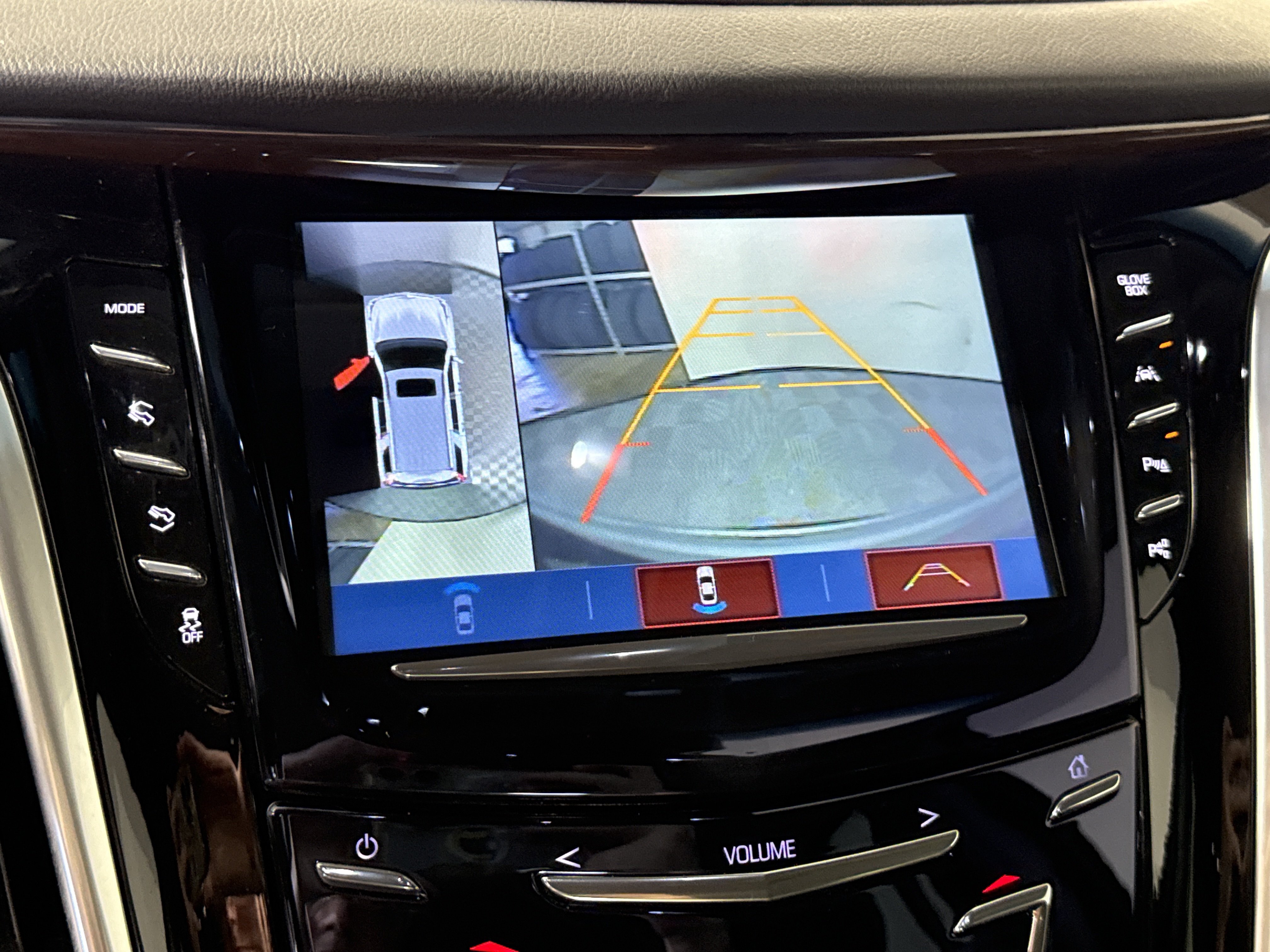 Used 2020 Cadillac Escalade Luxury RWD image 21