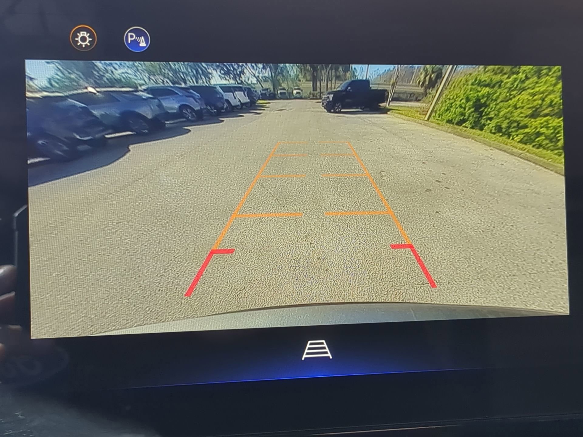 Used 2025 Chevrolet Equinox ACTIV w/ Convenience Package III image 51