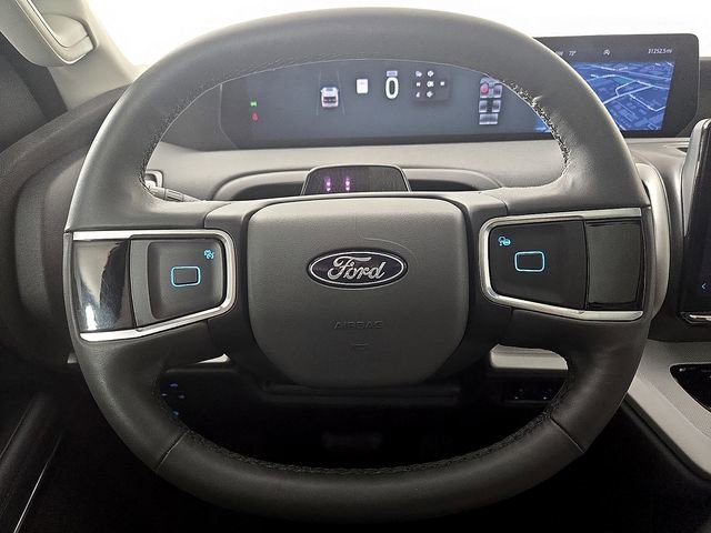 Certified 2025 Ford Expedition Active AWD/4WD image 22