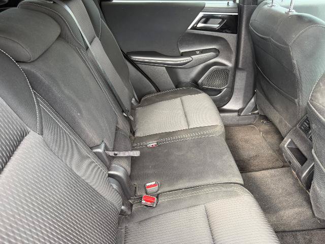 Used 2024 Mitsubishi Outlander ES AWD/4WD image 14