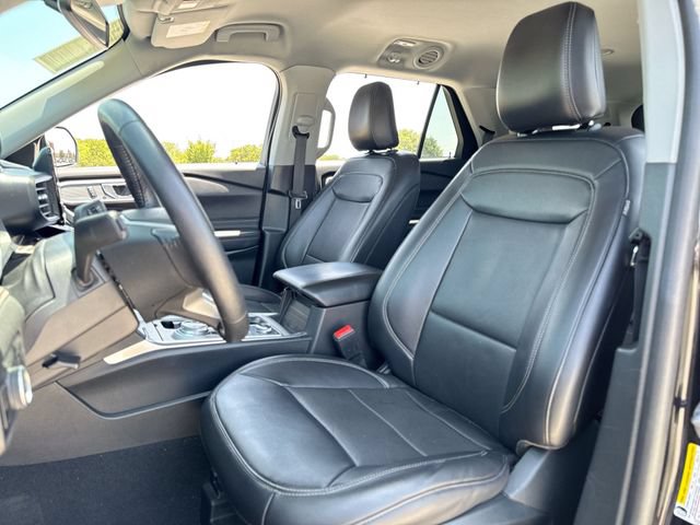 Certified 2024 Ford Explorer Limited AWD/4WD image 11