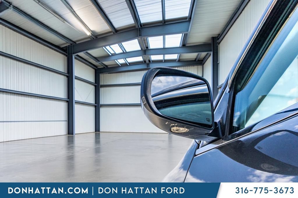 Used 2022 Jeep Cherokee Latitude Lux AWD/4WD image 32
