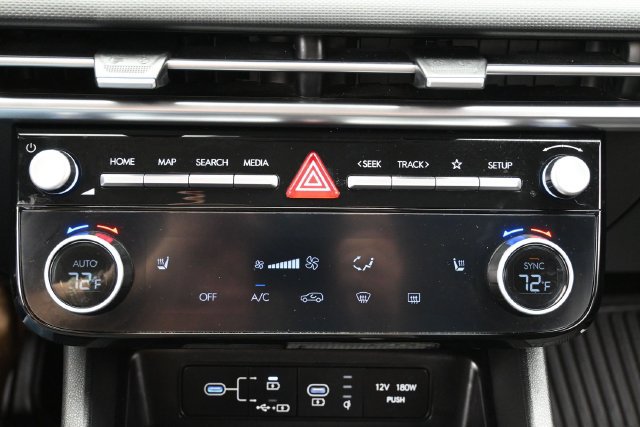 Used 2025 Hyundai Tucson SEL FWD image 21