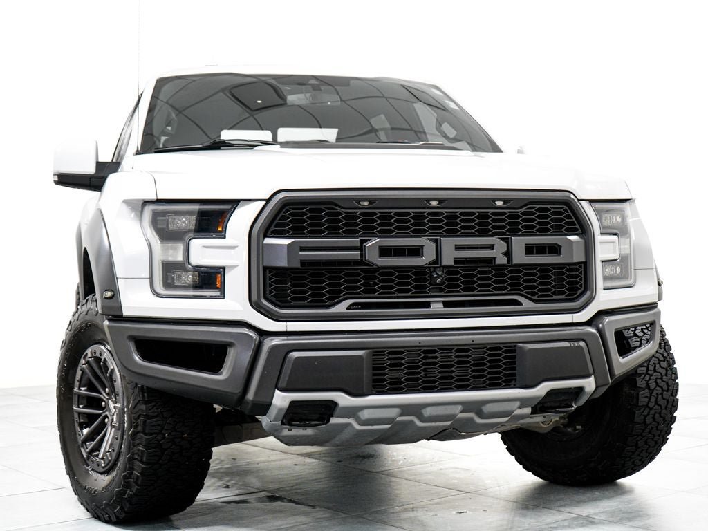 Certified 2019 Ford F150 Raptor w/ Equipment Group 802A Luxury AWD/4WD image 3