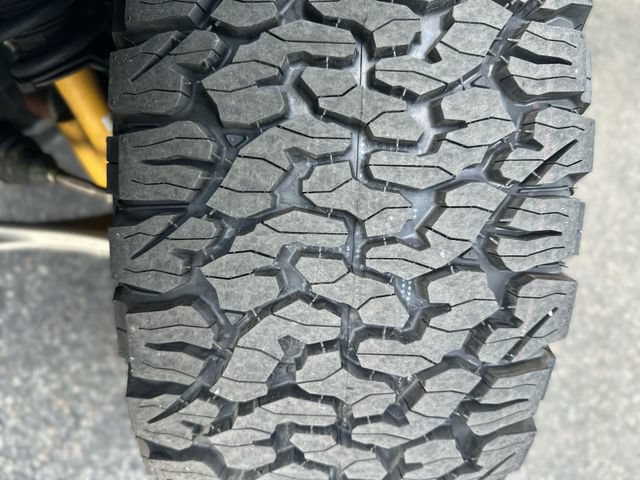 Certified 2023 Ford Bronco Badlands w/ Sasquatch Package AWD/4WD image 11