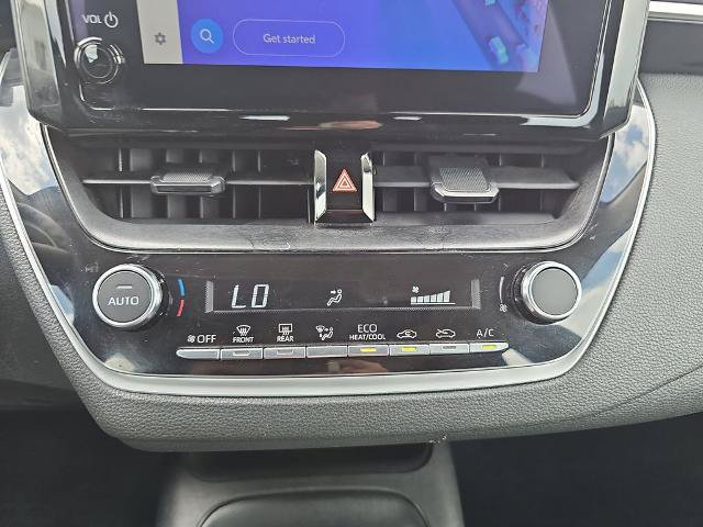 Used 2025 Toyota Corolla LE FWD image 23