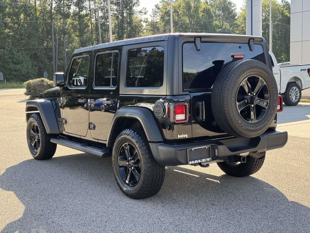Used 2022 Jeep Wrangler Unlimited Sport AWD/4WD image 24