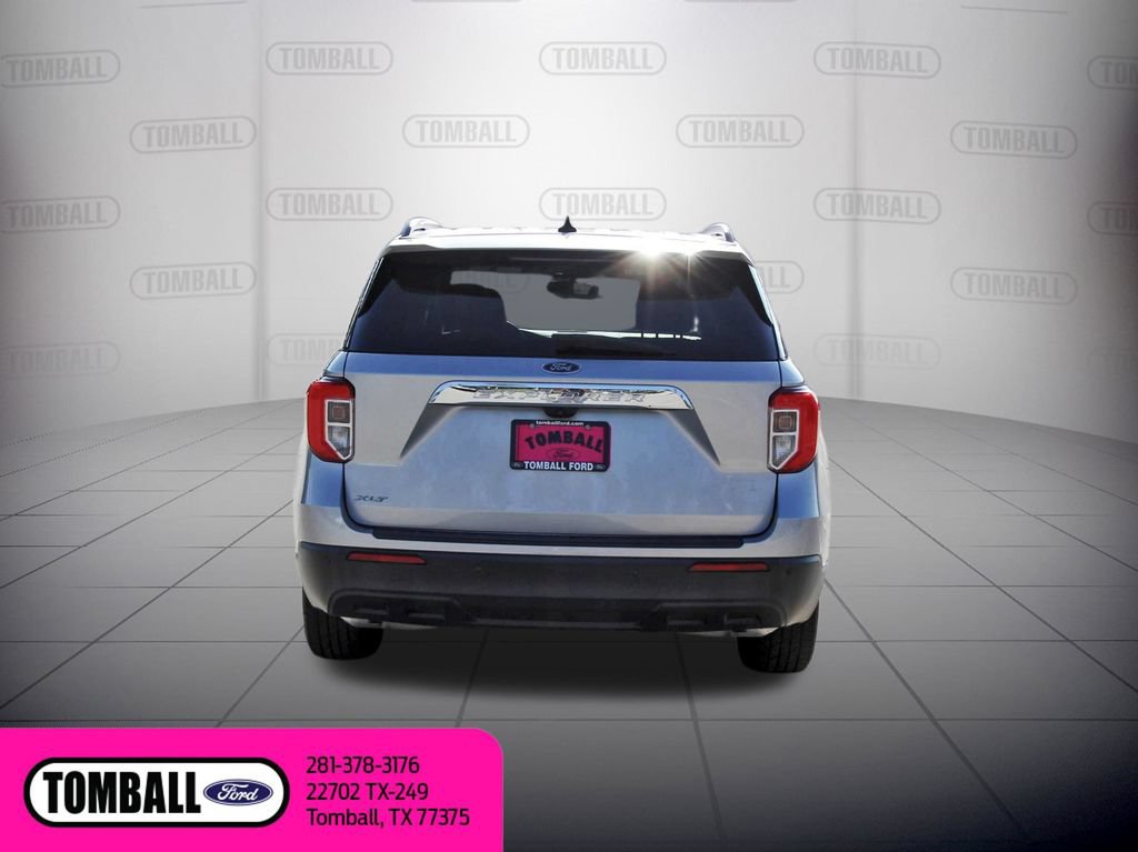 Certified 2022 Ford Explorer XLT RWD image 6
