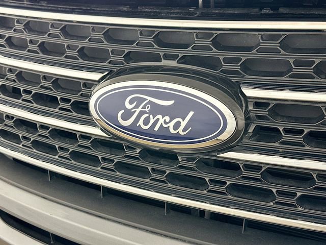 Certified 2023 Ford Explorer XLT w/ Equipment Group 202A image 26