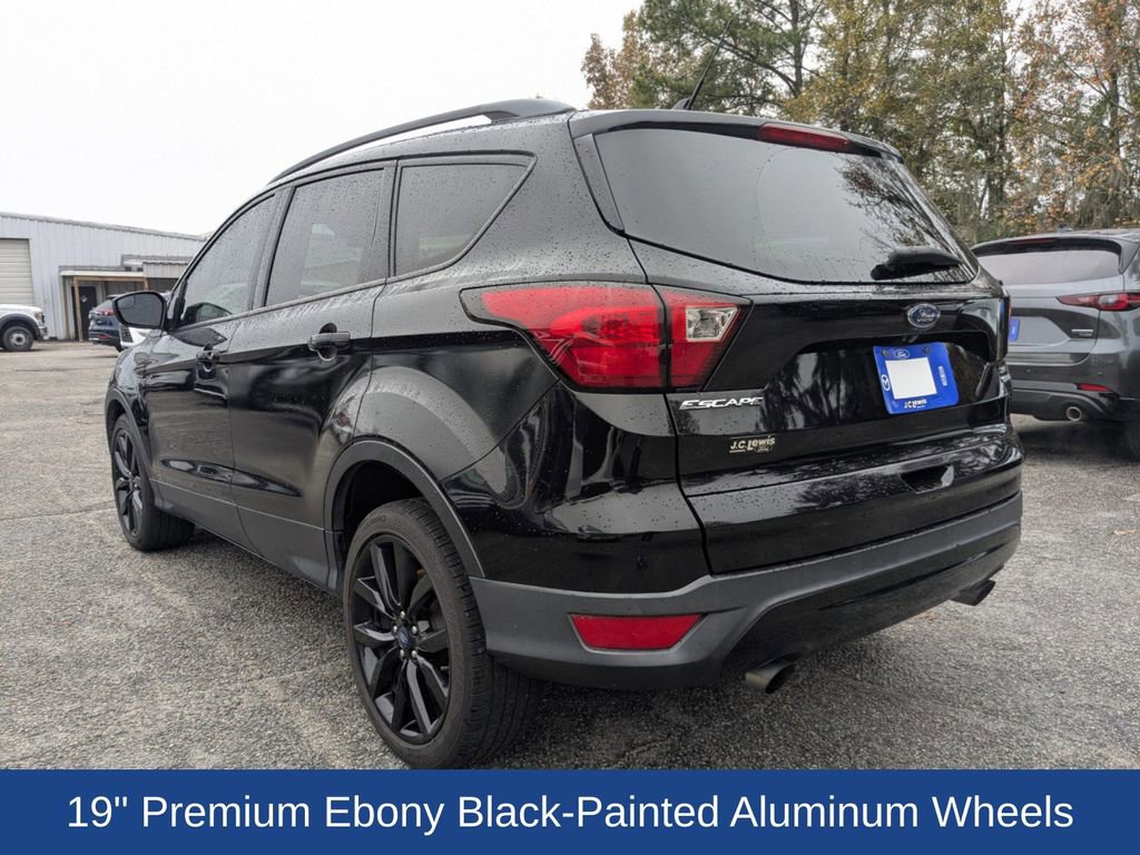 Certified 2019 Ford Escape SE image 6