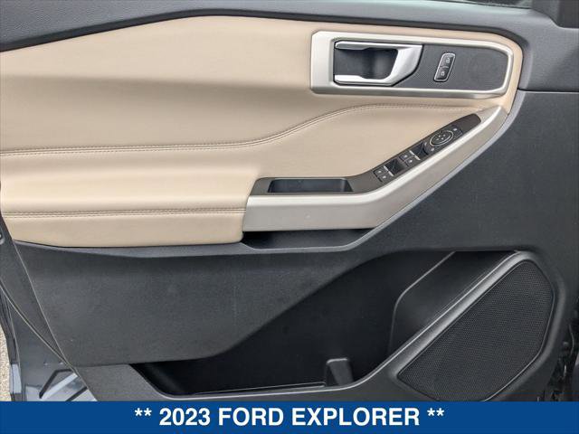 Certified 2023 Ford Explorer XLT w/ Equipment Group 202A RWD image 10