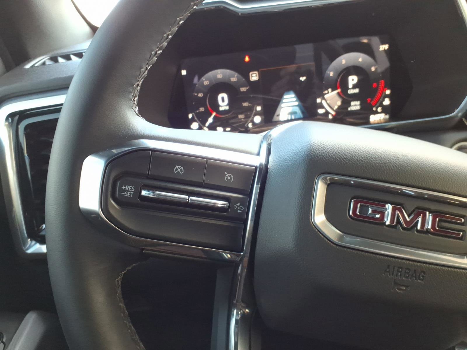 Used 2025 GMC Canyon Elevation w/ Convenience Package image 17